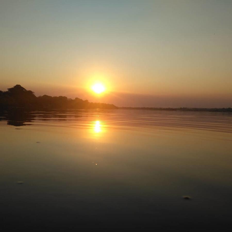 Caprivi Houseboat Safari Lodge Katima Mulilo Eksteriør billede